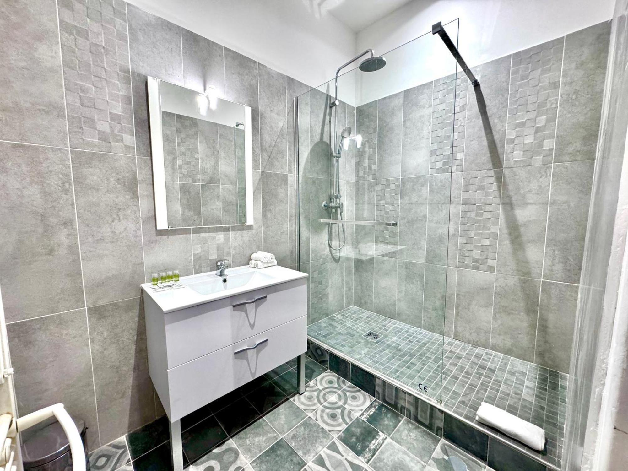 Aparthotel Riviera - Pont Vieux 2 - Old Town - Charm 2 Bedrooms Apartement Ac - 5Mn Beach Ницца Экстерьер фото
